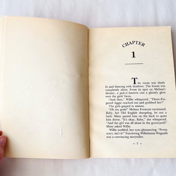 Fright Night by Molly Albright 1989 - Picture 3 of 6